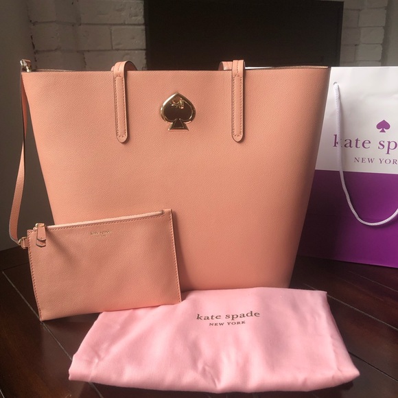 kate spade Handbags - AUTHENTIC KATE SPADE Large NS Tote